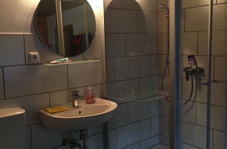 883f2ac7-47d6-44af-a84f-87f5731f45d2